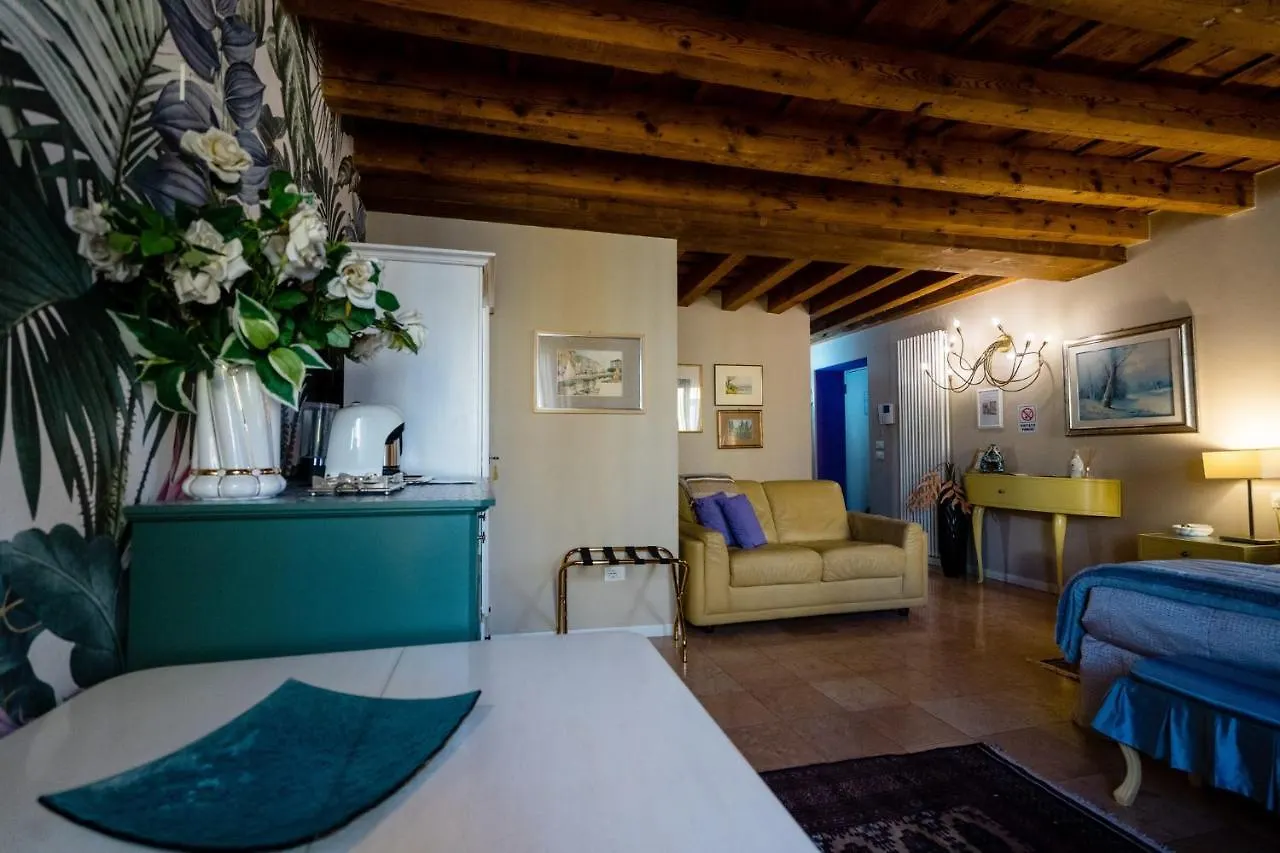 Mazzini Suite Verona Italy